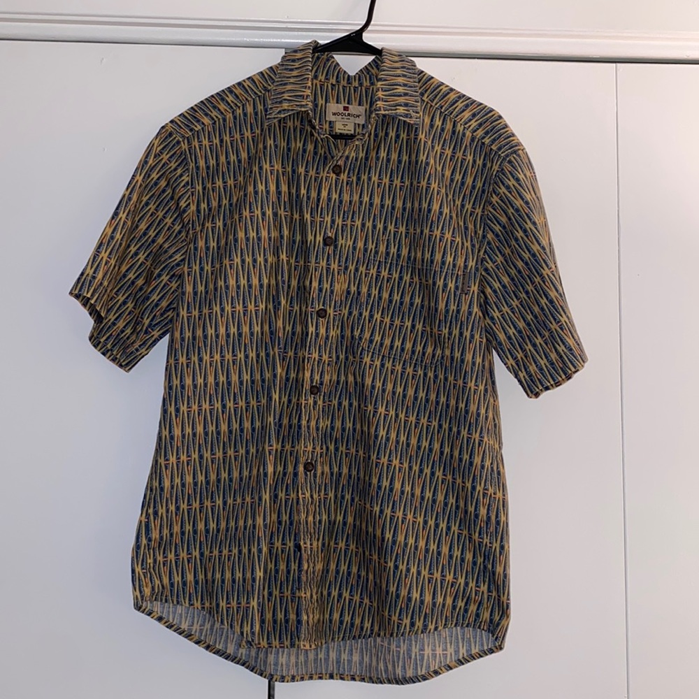 Men’s Button down Woolrich Canoe shirt